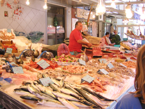 mercato2_b.jpg (104348 bytes)